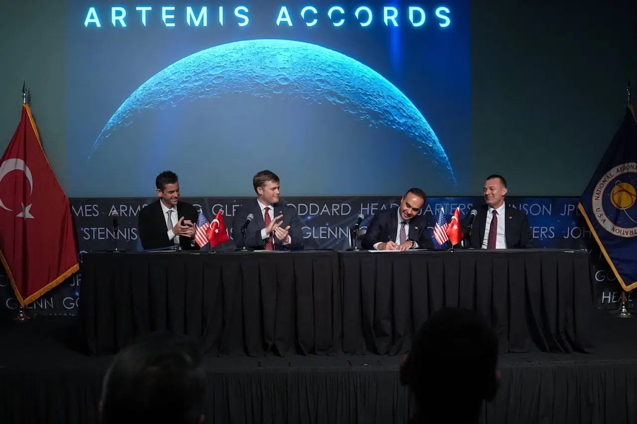 Türkiye'den uzayda tarihi adım... Artemis Mutabakatı'na imza atıldı