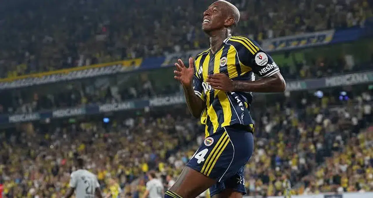 Yollarını Ayırdılar: Fenerbahçe’de Talisca Dönemi Resmen Sona Erdi!