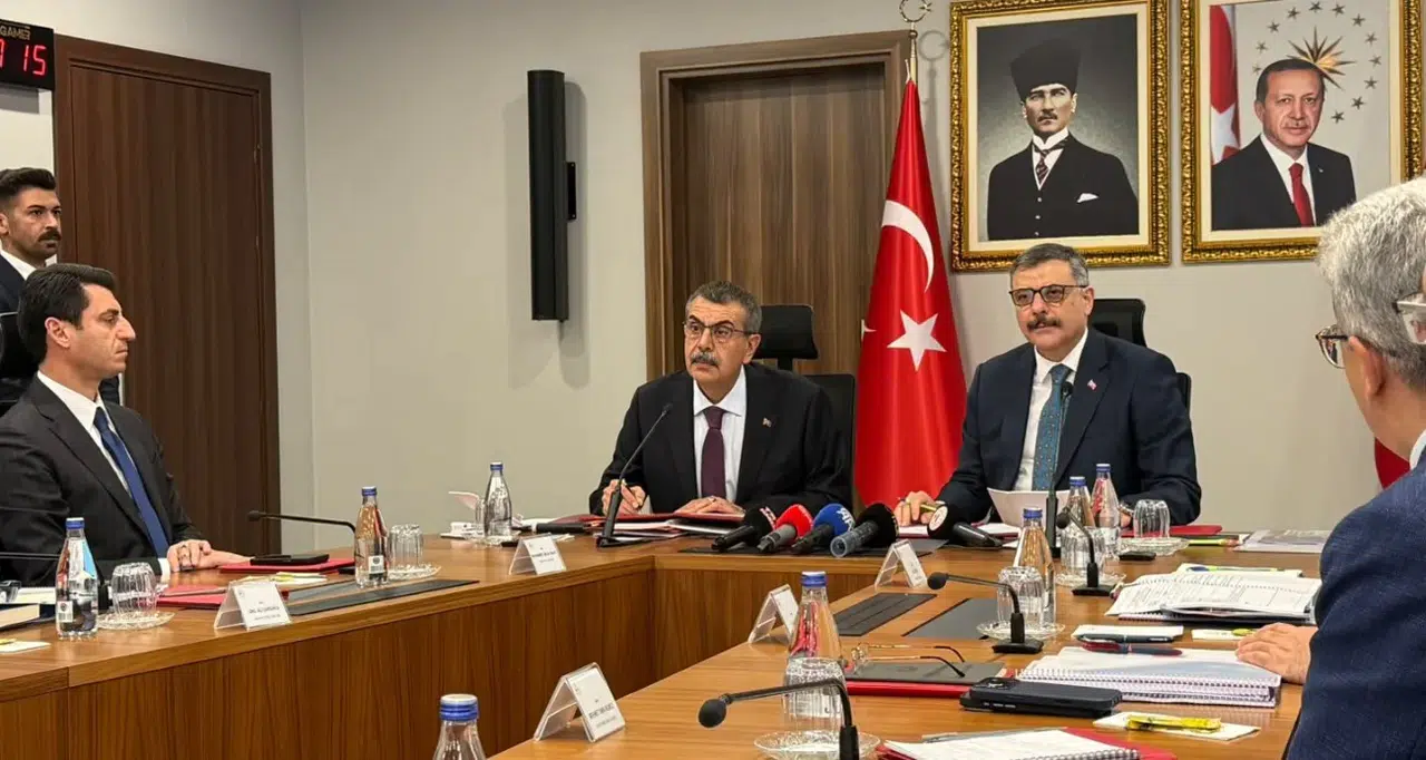 Okullarda Yeni Güvenlik Dönemi: 31 Bin Görevli İstihdam Edildi