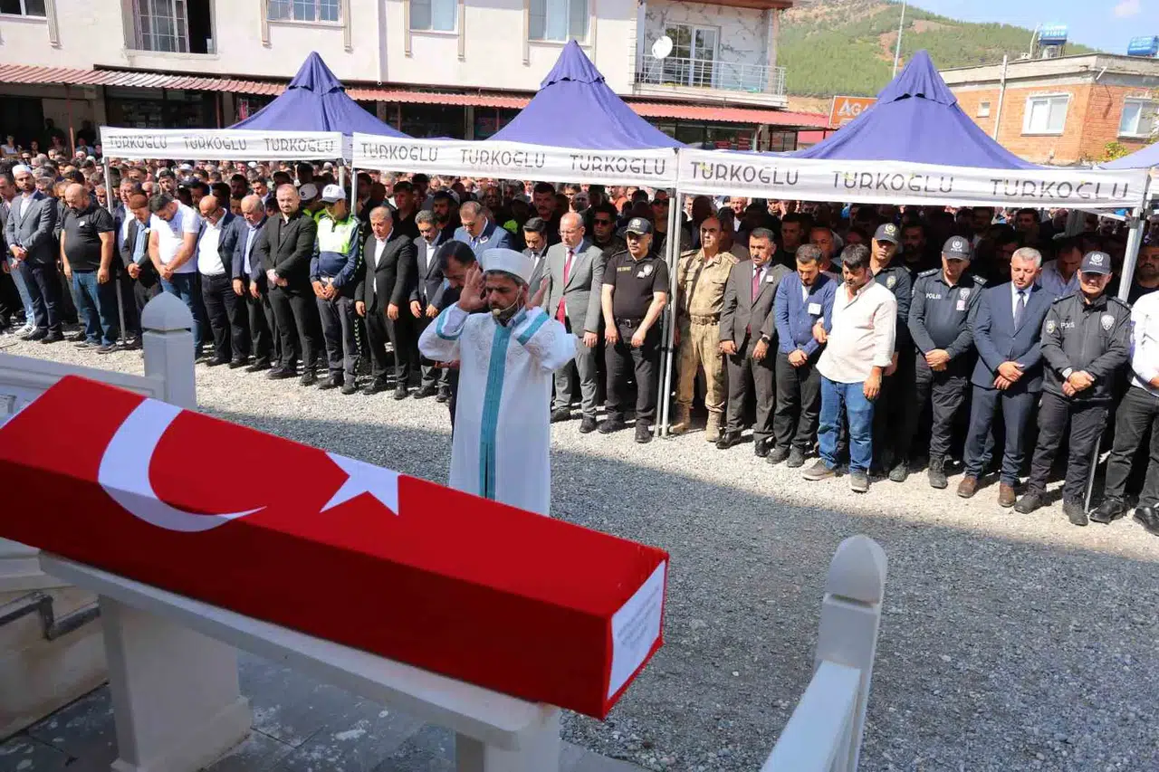 Türkoğlu’nda Silahlı Kavgada Ölen Polis Memuruna Son Veda
