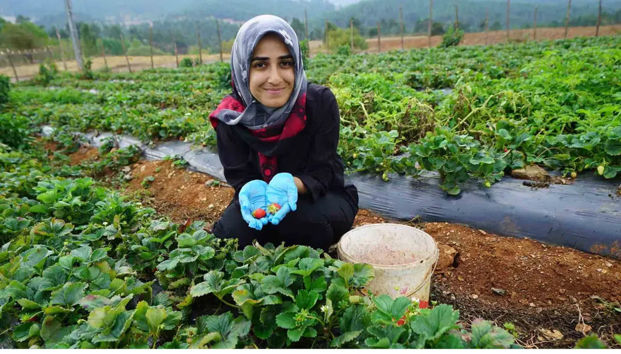 Kahraman Kadın Platformu üreticiye destek