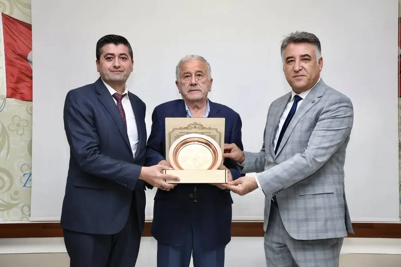 Onikişubat’ta bilgi ve kültür yarışmasına ödül töreni