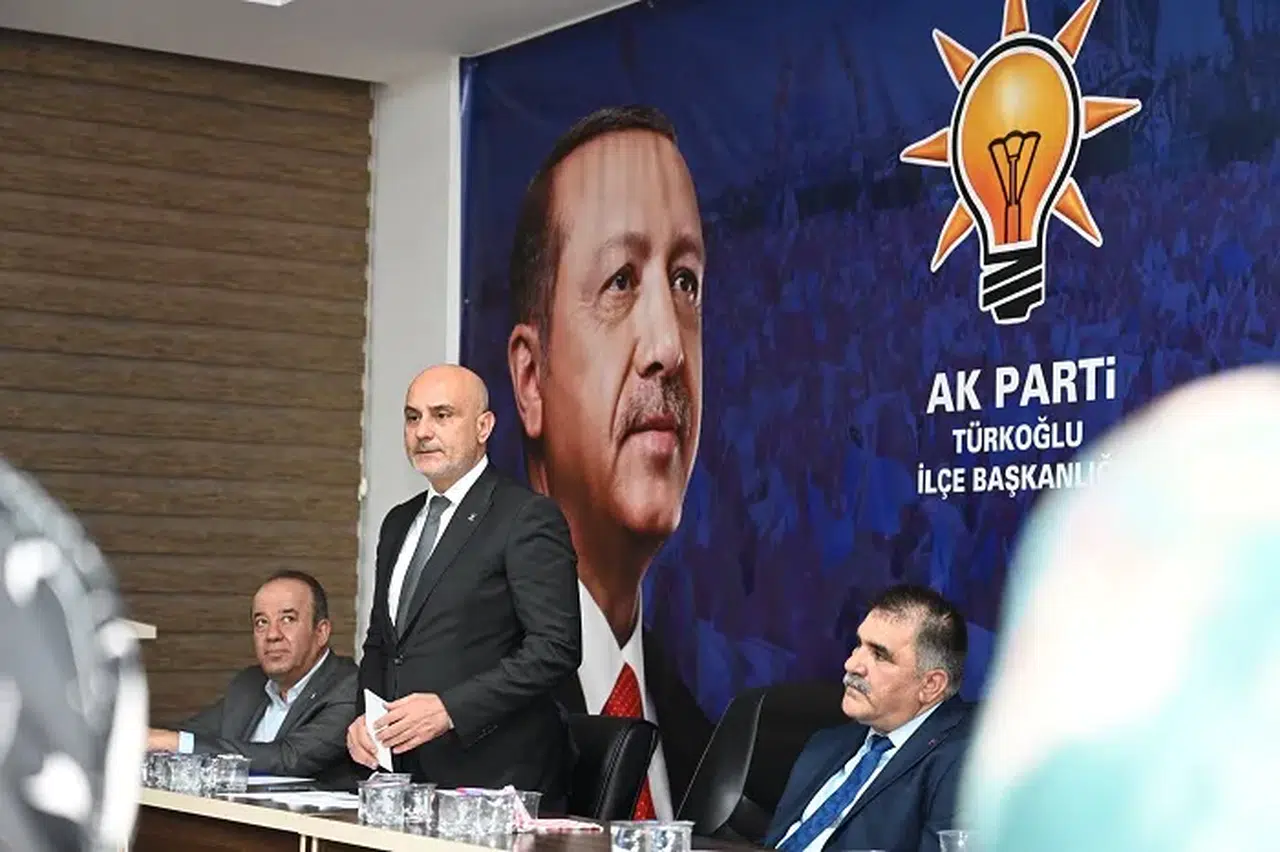 AK Parti Türkoğlu Danışma Toplantısında Teşkilat Buluşması
