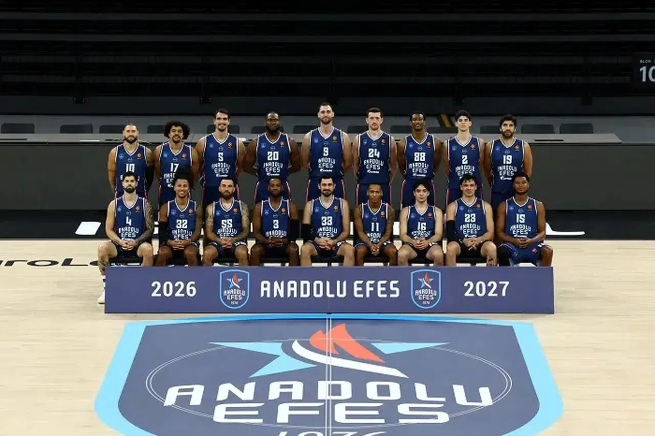Anadolu Efes, Belgrad’da Kızılyıldız’a 77-72 Mağlup Oldu