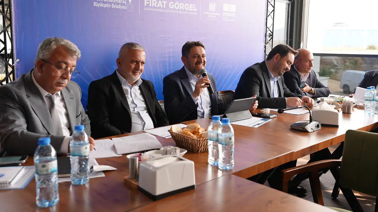 Kahramanmaraş Pazarcık'ta mahallelerin sorunları masaya yatırıldı