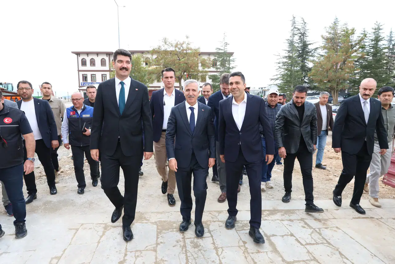 Vali Ünlüer’den Nurhak hizmet binasında inceleme