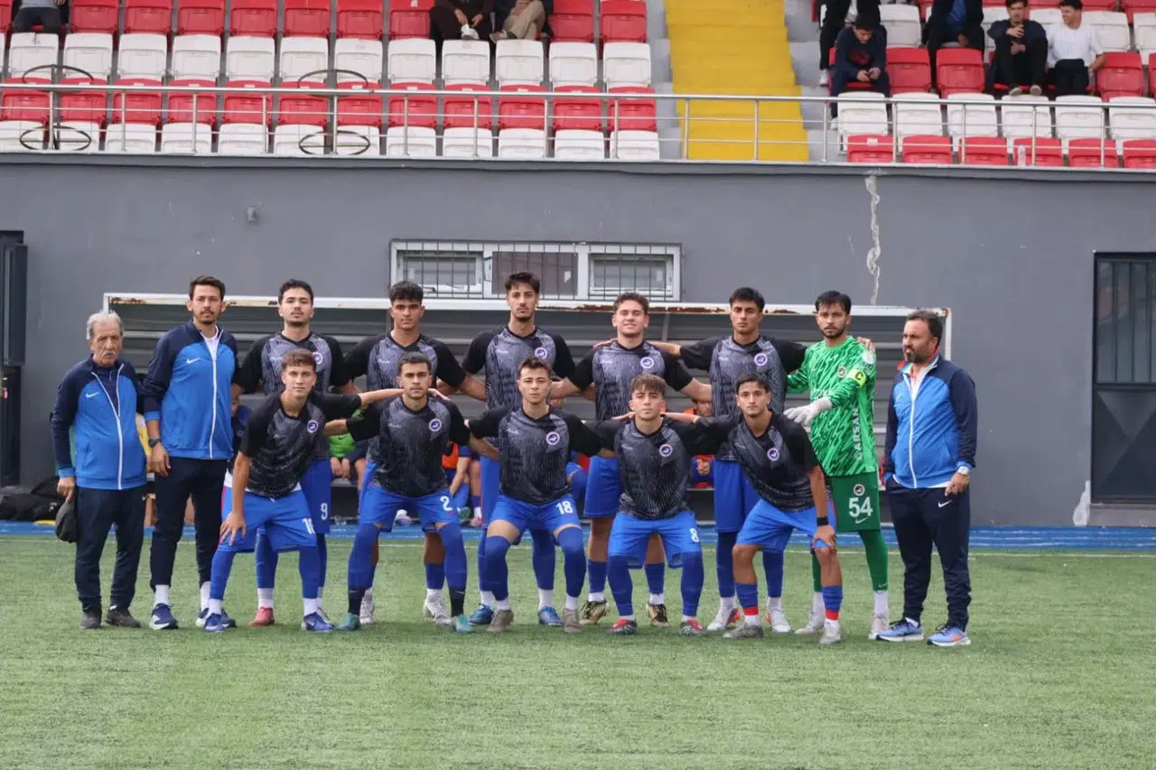 Kahramanmaraş İstiklalspor U19 Gol Yemeden Üçte Üç Yaptı
