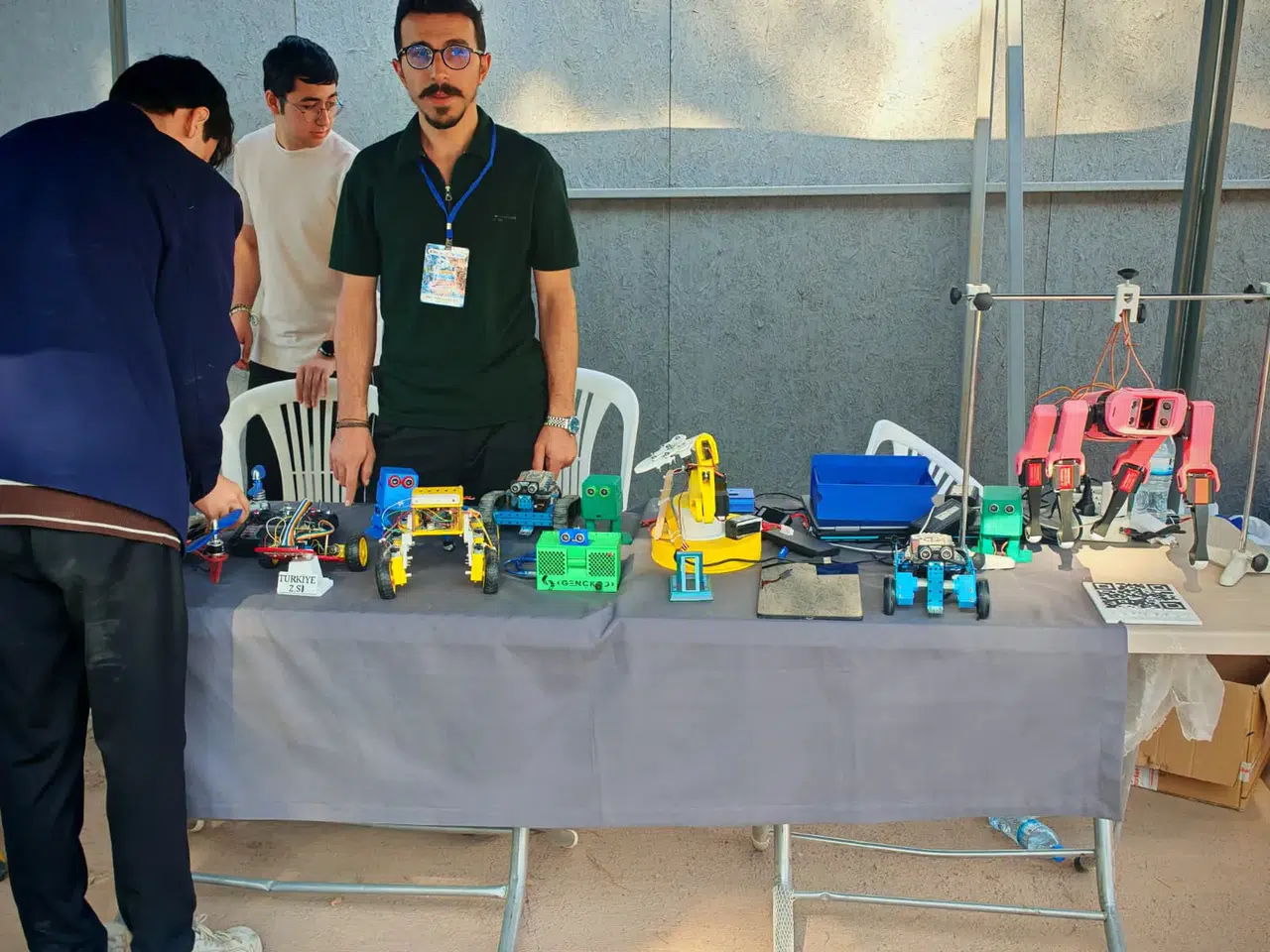 Kahramanmaraş’ta derece alan robotlar tanıtıldı