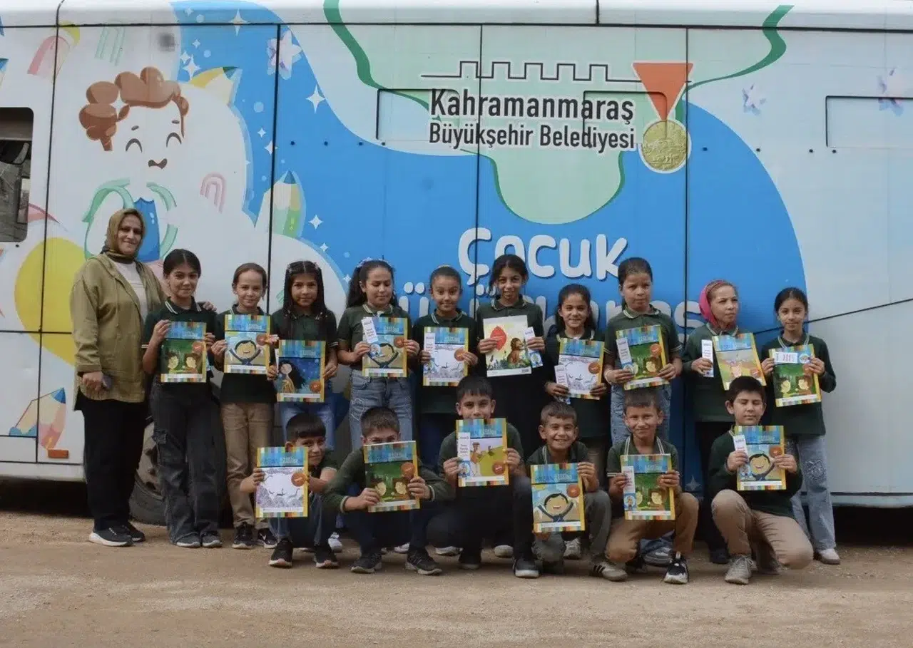 Kahramanmaraş'ta Mobil Çocuk Kütüphanesi ile miniklerin okuma heyecanı büyüyor