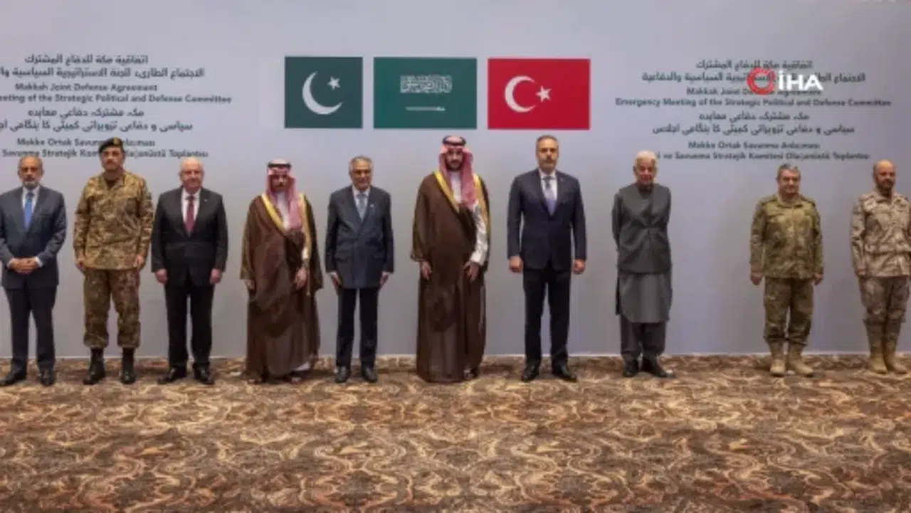 Mekke İttifakı’nın Savunma Komitesi Riyad’da Toplandı