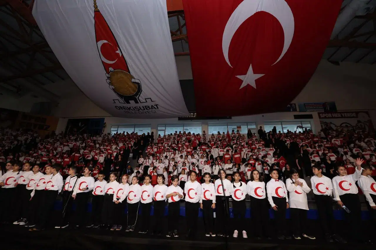 Onikişubat Belediyesi’nden Cumhuriyet’in 103. yılına 1300 sesli dev konser