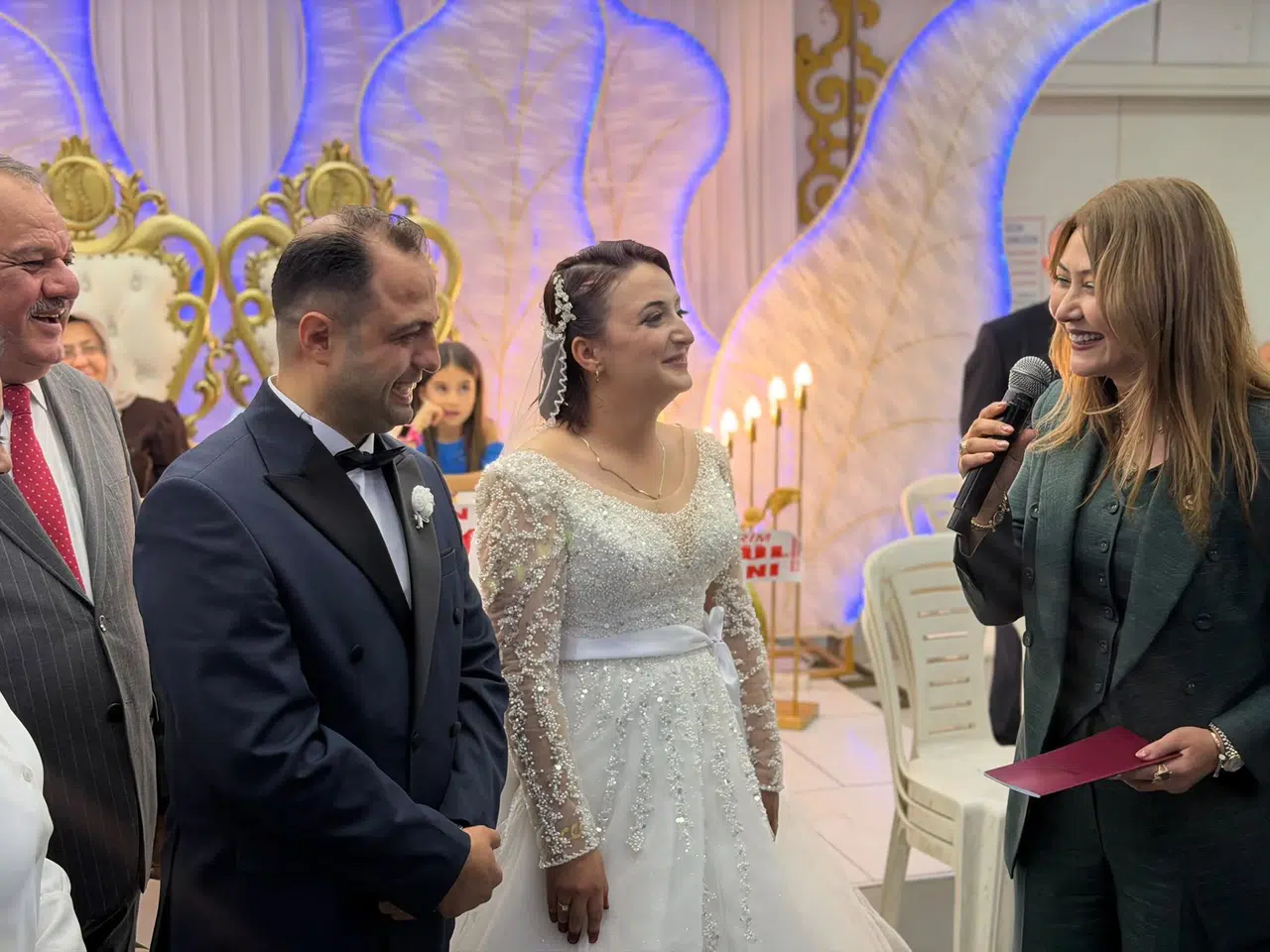 Zuhal Karakoç, Kahramanmaraş’ta Gazeteci Çiftin Düğününde