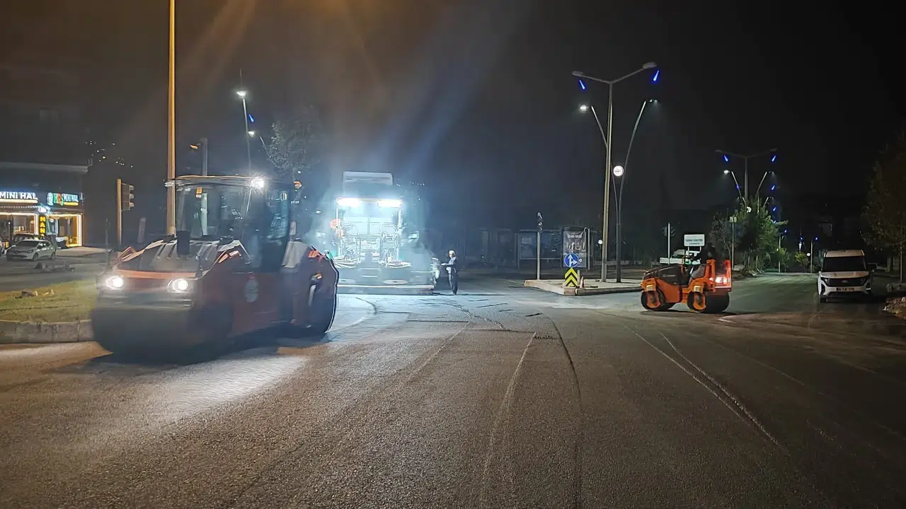 Hasan Efendi Caddesi’nde ilk kat asfalt tamamlandı
