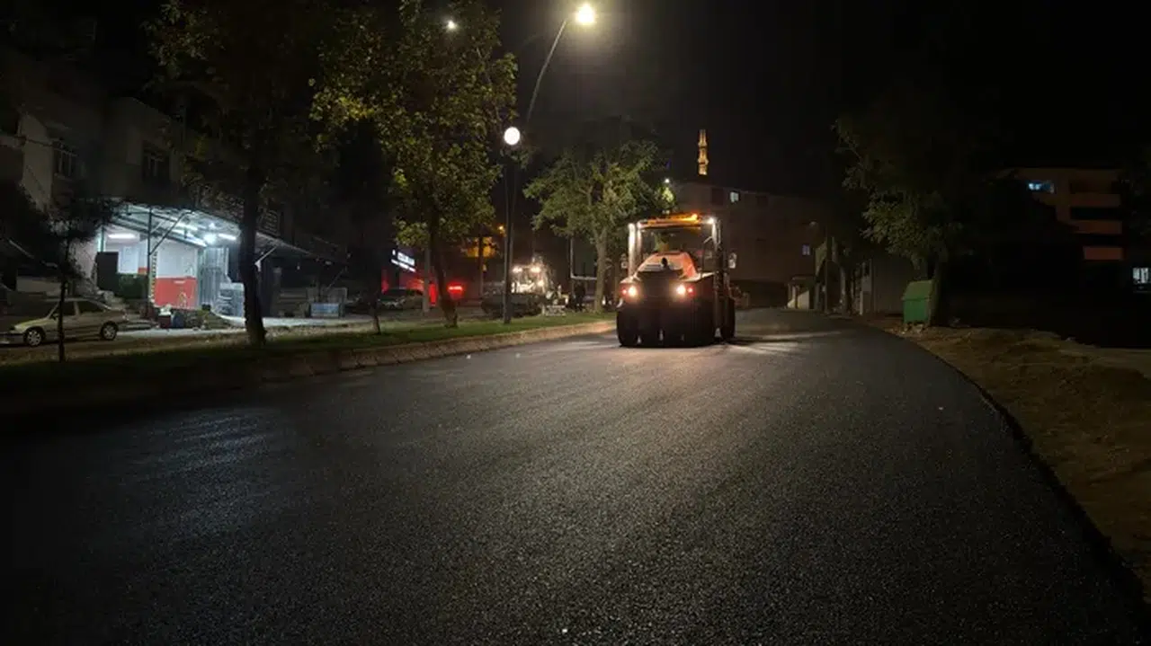 Ahmet Uncu Caddesi asfalt ve peyzajla yenileniyor