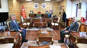 Vali Mükerrem Ünlüer’den Rektör Okumuş’a ziyaret