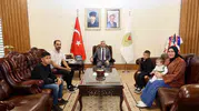 14 Yaşındaki Yusuf’tan Bayrağa Büyük Saygı