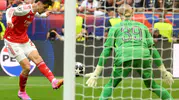 Dev finalde ilk yarı Arsenal'in