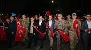 KSÜ’den 19 Mayıs Çıkarması: Rektör Okumuş Meşaleli Yürüyüşte Yer Aldı