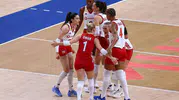 Filenin Sultanları Çin'i Devirip 4'te 4 Yaptı!