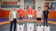 Kahramanmaraş’ta Minik Pehlivanlar Minderde Ter Döktü