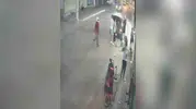 Kasklı Saldırgan İş Yerini Kurşunladı: 1 Yaralı