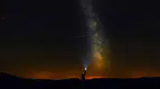 Bu Gece Kahramanmaraş Semalarında Görsel Şölen Var: Perseid Meteor Yağmuru Başlıyor
