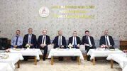 Vali Ünlüer Ve Başkan Görgel Ayser Çalık Aileleriyle Buluştu