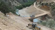 Göksun’da Üç İlçeyi Bağlayan Yolda Sıcak Asfalt Mesaisi