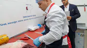 Eş-dost yok, liyakat var!