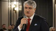 Özcan Güngör Kimdir? Akademiden Siyasete Kariyeri
