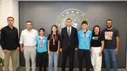 Denizli’de Yarışan Genç Atletlerden Özdemir’e Ziyaret