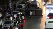 Ayağında Alçıyla Makas Attı, 5 Araca Çarpıp Kaçtı!