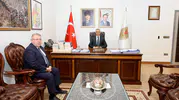 Vali Ünlüer, Hanefi Mahçiçek’i Makamında Ağırladı