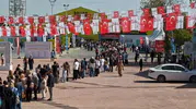 Kahramanmaraş'ta Şermin Yaşar'a yoğun ilgi