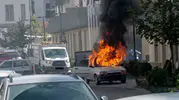 Kahramanmaraş’ta otomobil yandı: Araçta ağır hasar