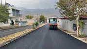 Ekinözü’nde iki mahallede sıcak asfalt çalışmaları