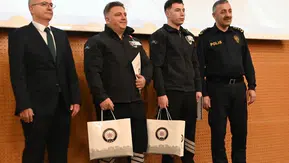 Belediye Çalışanlarına Uyuşturucu ile Mücadelede Takdir Belgeleri Verildi