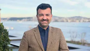 Afşin Hatipoğlu kimdir, nereli, hangi partili? Babası ve eşi hakkında bilgiler