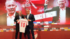 A Milli için 4 yıllığa imza attı... Sergen Yalçın'ın A Takımı belli oldu