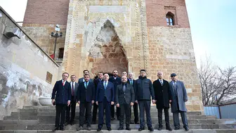 KSÜ Rektörü Ak’tan Afşin’de Eğitim ve İftar Buluşması