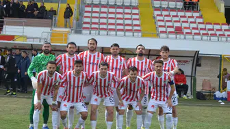 İstiklalspor, İlk Yarıyı Mağlup Kapattı