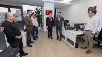 Abdulkadir Çay’dan Personelle Bayramlaşma