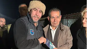 Denizi Olmayan Şehirden Balıkçılık Serüveni Kitabı Dursun Özbek’e Takdim Edildi