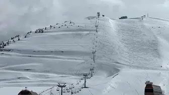 Kahramanmaraş'ta yüksek kesimler beyaza büründü