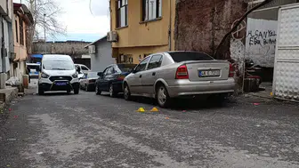 Kahramanmaraş'ta eve mermi yağdırdılar! 18 yaşındaki genç yaralı