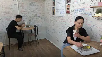 Kahramanmaraş’ta Çiğ Köftecide Duygu Dolu Duvarlar