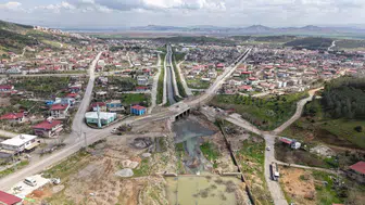 Büyükşehir Belediyesi, Şekeroba’da 10 Milyonluk Yenilikçi Köprü Projesine İmza Attı!