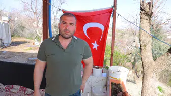 Silah Seslerini Duydu Gözünü Kırpmadan Okula Koştu