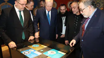 Cumhurbaşkanı Erdoğan, Eşsiz Cep Saatleri Sergisini Ziyaret Etti