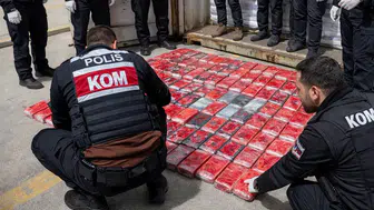 Dev Operasyonla 106 Kg Kokain Ele Geçirildi